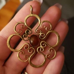scroll style pendant